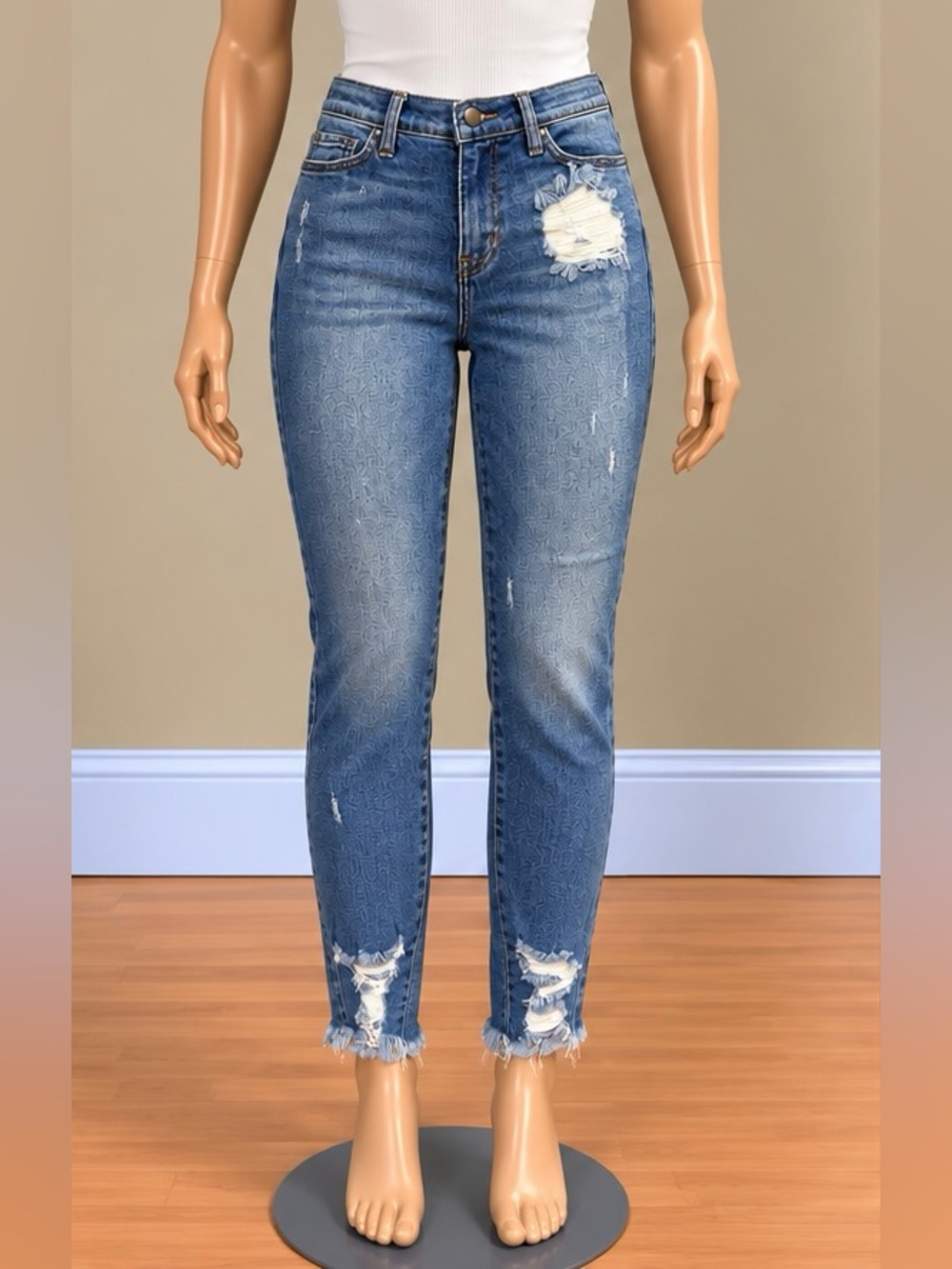 Vibrant MIU High Rise Distressed Mom Jeans Frayed Raw Hem Size 25